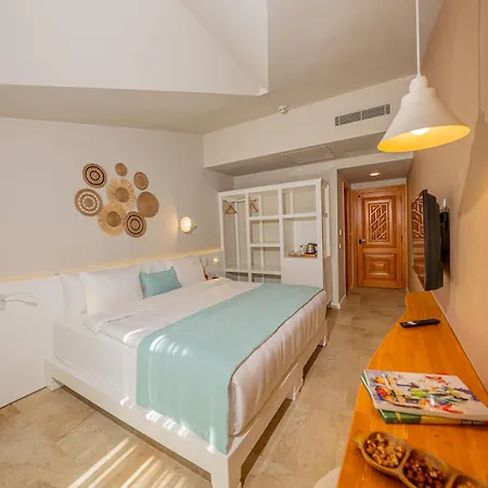 Hotel Kairos Valley Wellness & Longevity