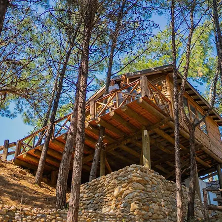 Hotel Kairos Valley Health & Nature *