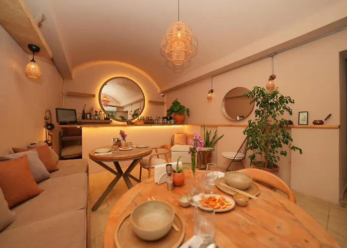 Hotel Kairos Valley Wellness & Longevity *